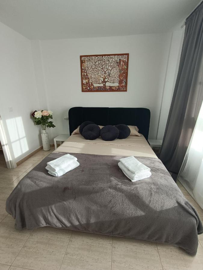 Apartamento Familiar Arcoiris Primera Linea De La Playa Callao Salvaje Bagian luar foto