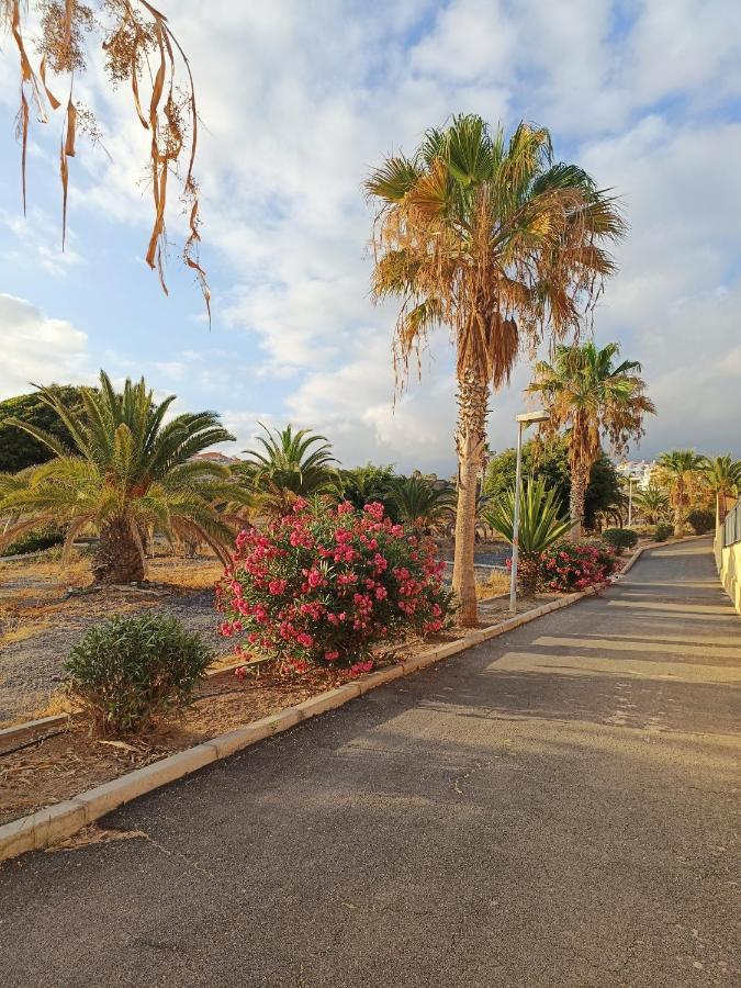 Apartamento Familiar Arcoiris Primera Linea De La Playa Callao Salvaje Bagian luar foto