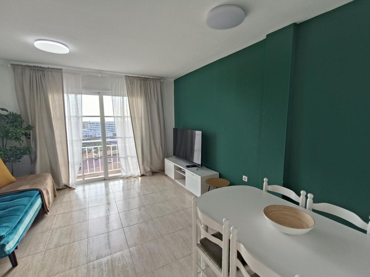 Apartamento Familiar Arcoiris Primera Linea De La Playa Callao Salvaje Bagian luar foto